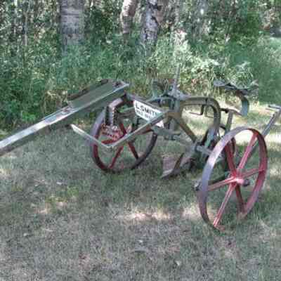 Cockshutt JGC Riding Plows