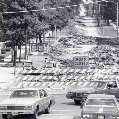 P84-107 North Main Street Looking North from St Charles Road (Lake Street)