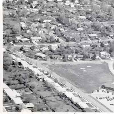 P90-56 1970s Aerial Photo of Lombard