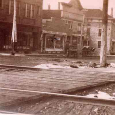 P86-124 Park Avenue and St Charles Road (Lake Street)