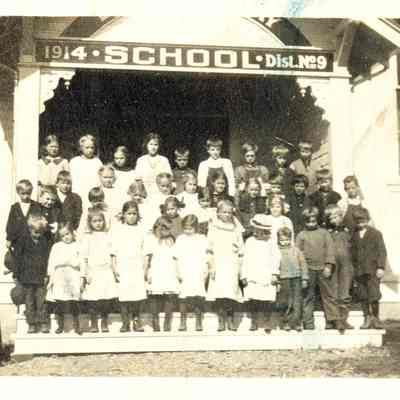 Livingston Bay Schoolhouse