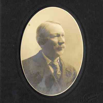 Early Utsalady Settler Portraits II