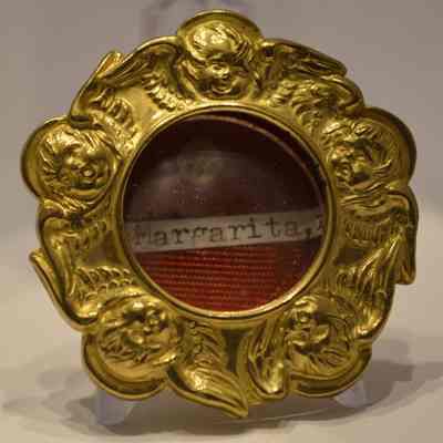 Margaret of Hungary, R