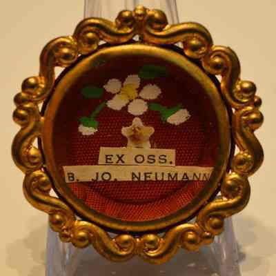 John Neumann, E