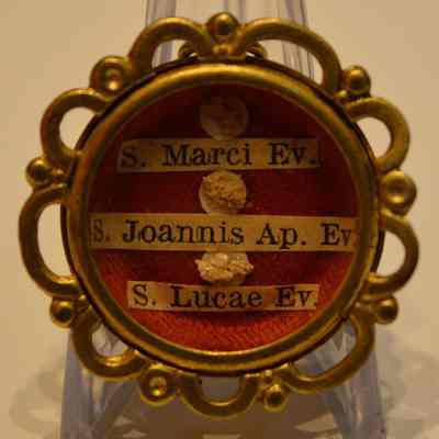 John, Ap, Ev