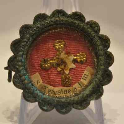 Therese of Lisieux, D