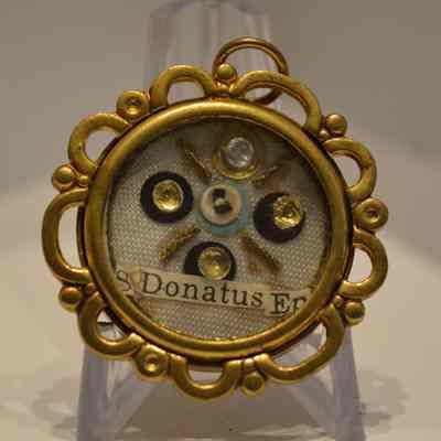 Donatus, E