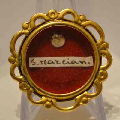 Marcian, M
