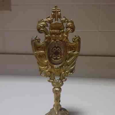 Therese of Lisieux, D