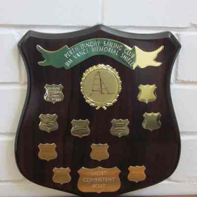 29er - Club Most Consistent Boat Perpetual Shield