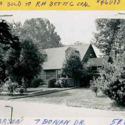 7 Bonan Drive