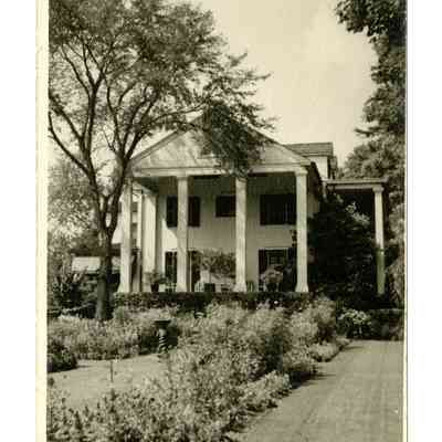Colonial Estate on Mianus River Cognewaugh Road B