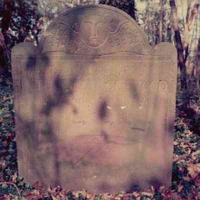 Nathanael Lockwood Grave