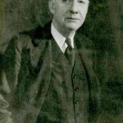 Robert L. Chamberlain