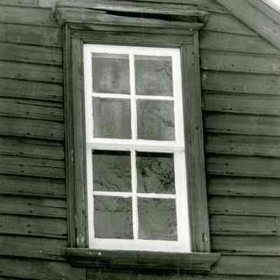 Bush-Holley House Window B