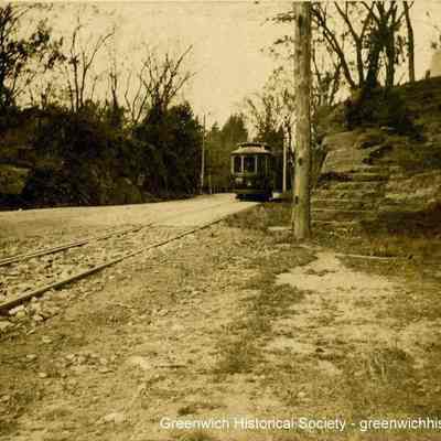 Trolley Car on Putnam Hill