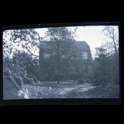 Duge Residence Lake Avenue Negative