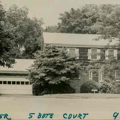5 Bote Court