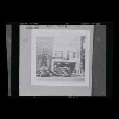 98 Greenwich Avenue Negative