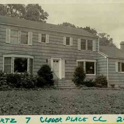 7 Clover Place
