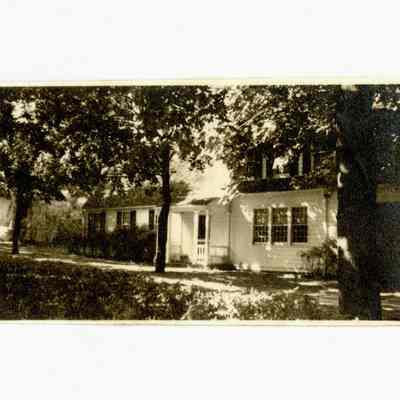 Simmons Estate Lake Avenue A