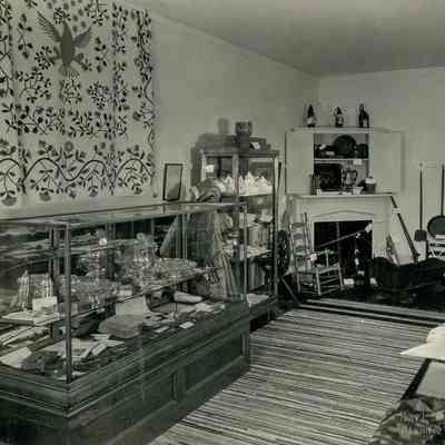 Perrot Memorial Library Historical Society Room