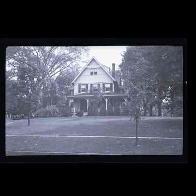 223 Milbank Avenue Negative