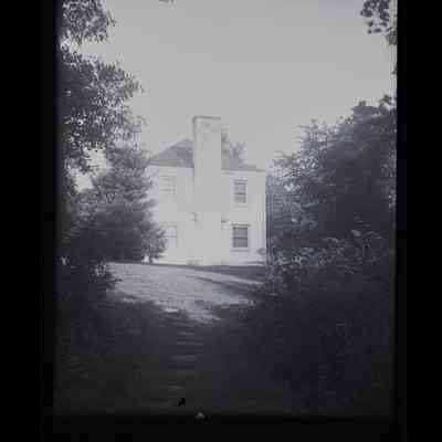 Residence Round Hill Road Negative G