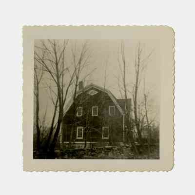 House Sound Beach Avenue B