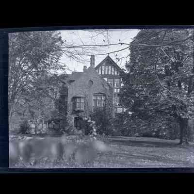 89 Maple Avenue Negative A