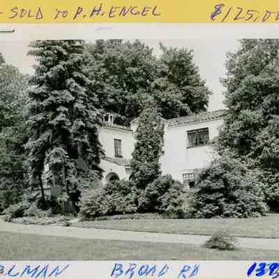 33 Broad Road A