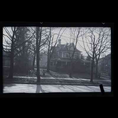 Quan House West Putnam Avenue Negative
