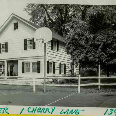 1 Cherry Lane B