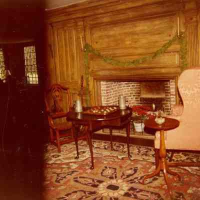 Bush-Holley House Christmas Decorations (Sitting Room)