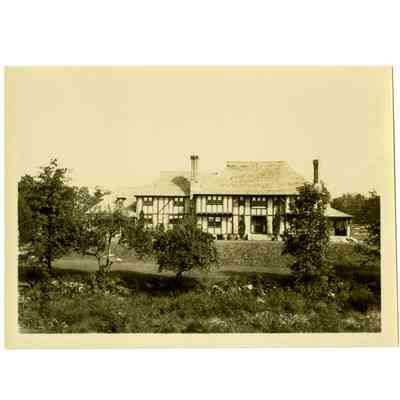 1 Knollwood Drive A