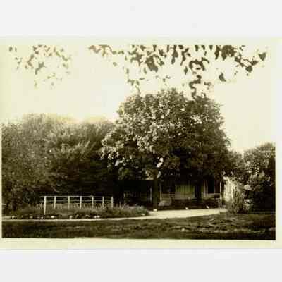 Naugle Residence Field Point Drive C