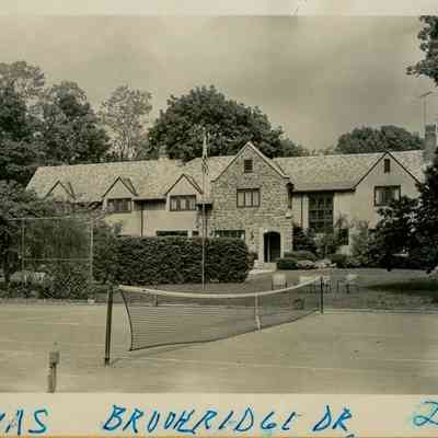 Thomas House Brookridge Drive 1