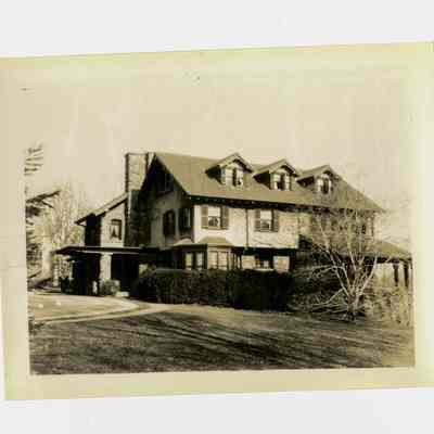 Hyde Residence Maple Avenue D