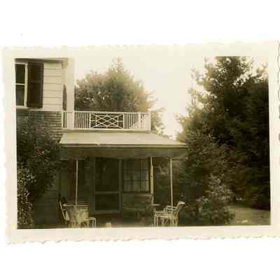 7 Quintard Avenue B