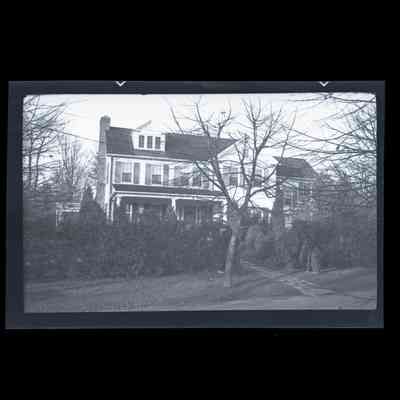 261 Lake Avenue Negative