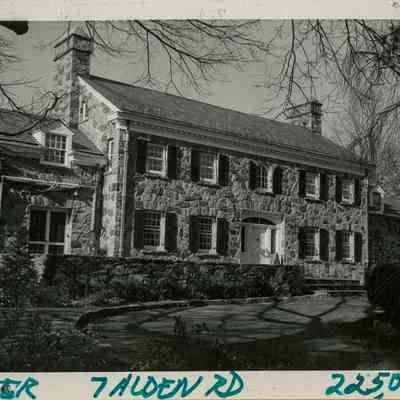 7 Alden Road
