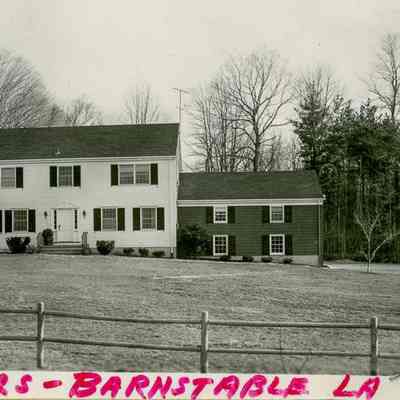 Ahlers House Barnstable Lane