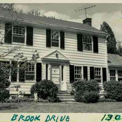 Dunn House Brook Drive