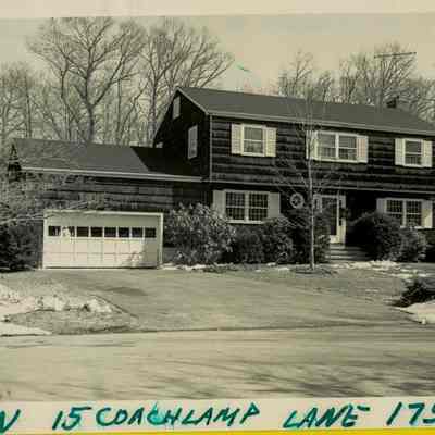 15 Coachlamp Lane