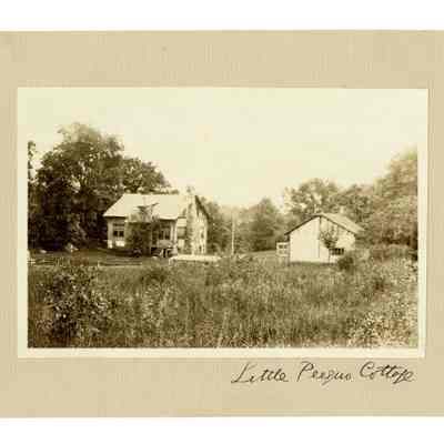 Little [Peequo] Cottage Lake Avenue