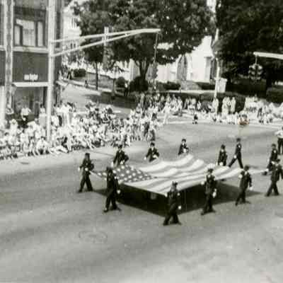 Parade C