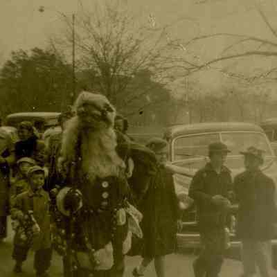 Bertha Boles as Santa Claus