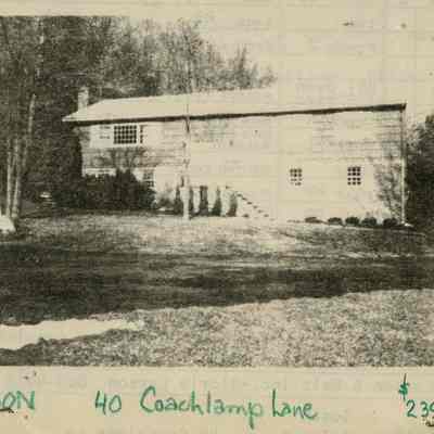 40 Coachlamp Lane