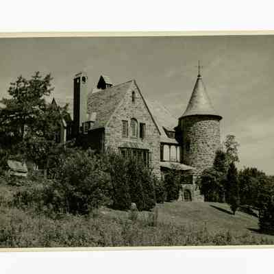 Ford Residence Sherwood Avenue B