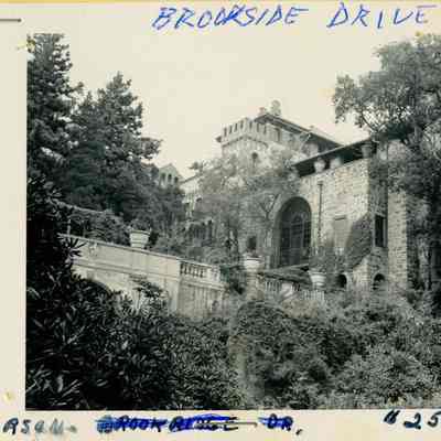 124 Brookside Drive